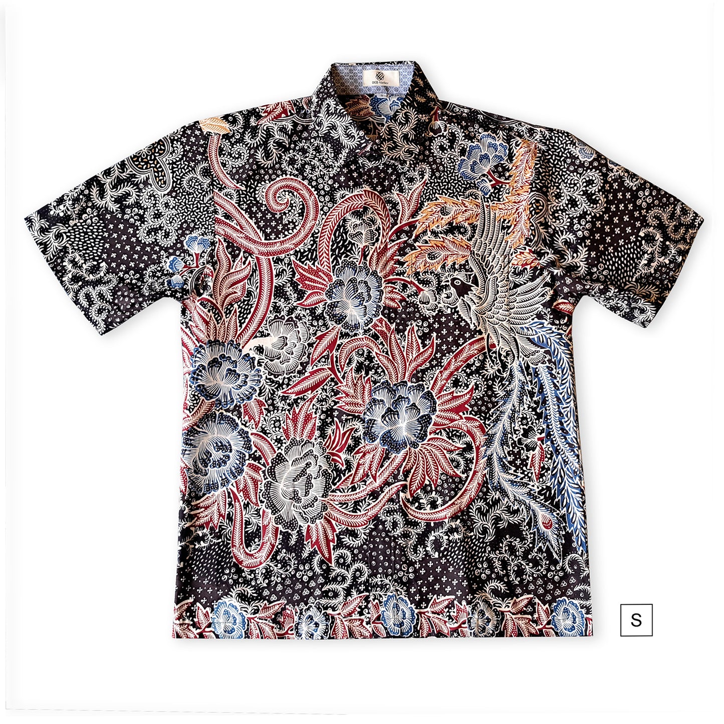 Singapore Modern batik shirts for men: Concealed pocket well tailored, unique prints. short sleeve Batik shirt. Graphical Phoenix bird.