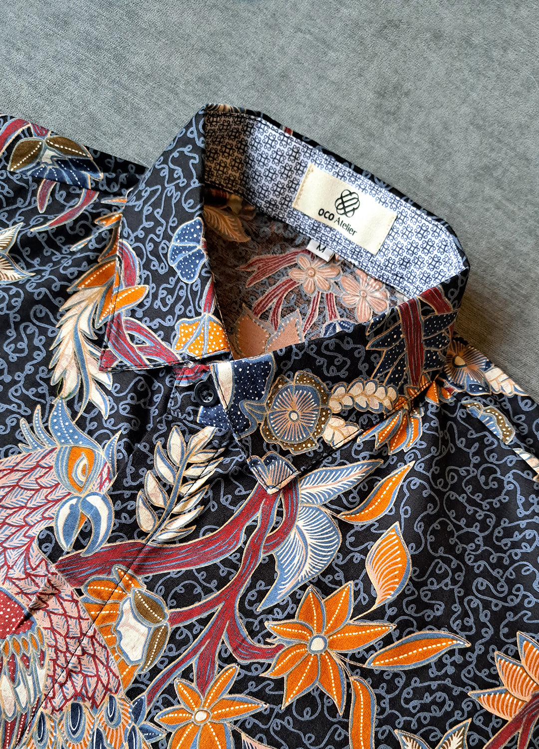 Singapore Modern batik shirts for men: Concealed pocket well tailored, unique prints. short sleeve Batik shirt. Phoenix Batik shirt.