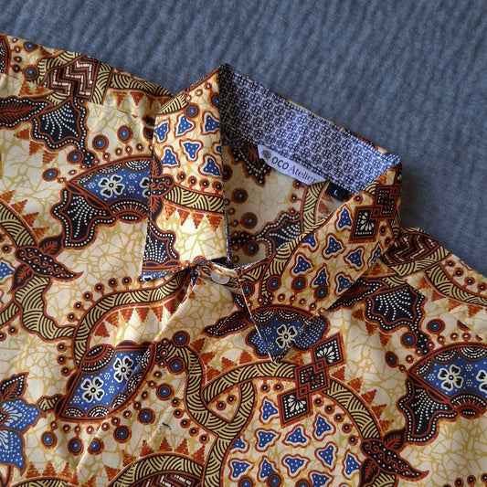 OCO, oco atelier, Batik, modern batik, men batik, men, shirt, tailored shirt, custom, unique, vibrant, sg, singapore, sgbatik, batikshirt, short sleeve batik, mandarin Collar, oriental shirt