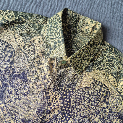 oco, oco atelier, batik, batik shirt, men shirt, sg batik, singapore, unique, customise, customized, shirt, tailored shirt, short sleeve batik, modern batik, batik lover, singapore batik, men batik, batik men, everyday batik, custom shirt, one-of-a-kind, customisation