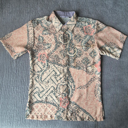 OCO, oco atelier, Batik, modern batik, men batik, men, shirt, tailored shirt, custom, unique, vibrant, sg, singapore, sgbatik, batikshirt, short sleeve batik, modern Collar, oriental shirt, stylish batik, modern man, artistic batik, pink batik, pink men shirt