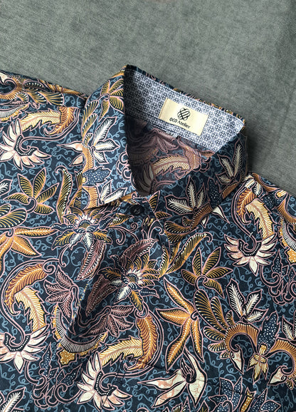 Singapore Modern batik shirts for men: Concealed pocket well tailored, unique prints. short sleeve Batik shirt.  Botanical Theme.