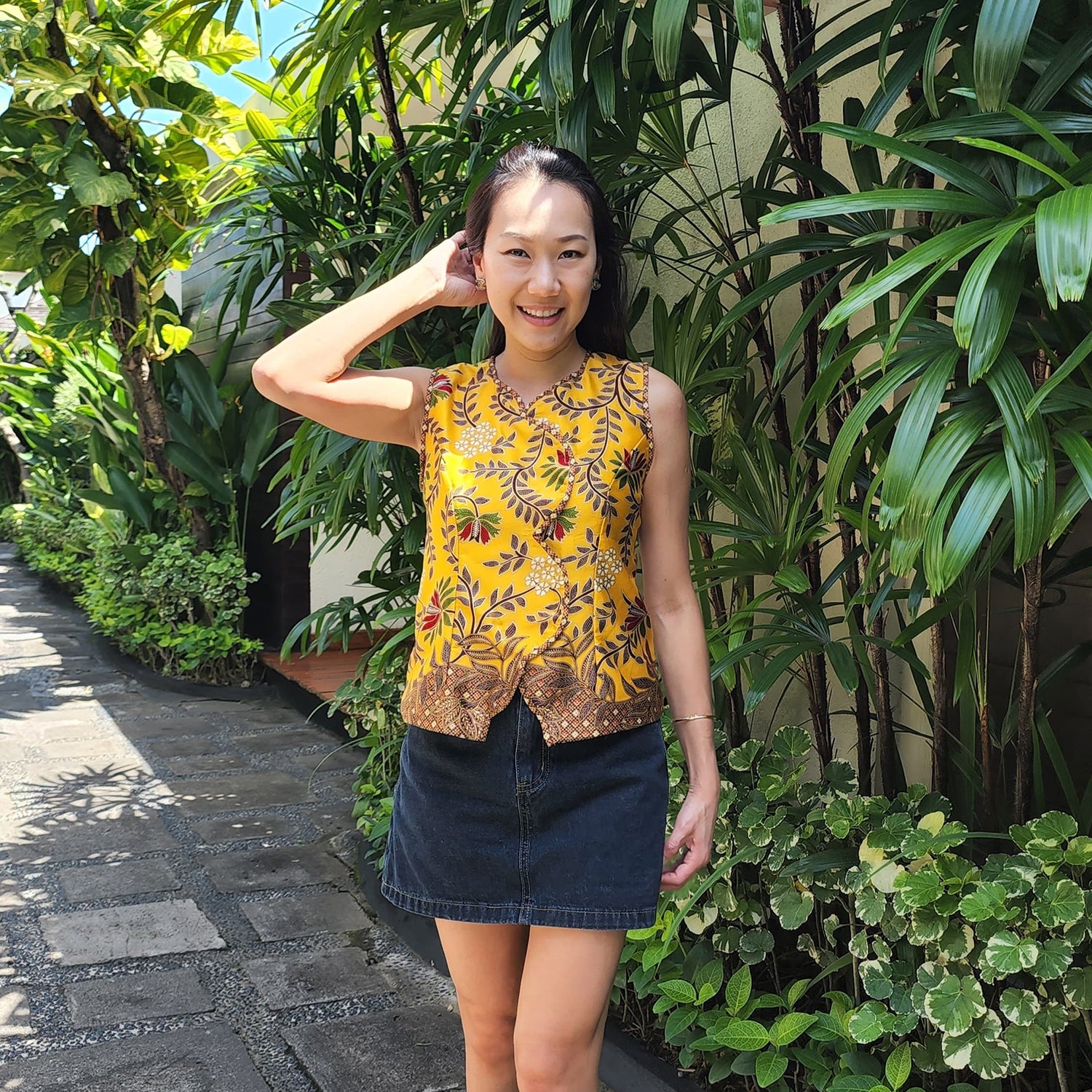 Oco, ocoatelier, batik, sg, singapore, modern, modern batik, batik ladies, classy batik, red blouse, peplum, classy blouse, everyday batik, batik for occasion, ladies batik, batiklover, vibrant, blouse