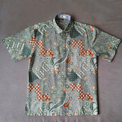 batik, batik shirt, men shirt, custom made, tailored, customisation, unique shirt, colourful shirt, sgbatik, modern batik, everywear batik, short sleeves batik