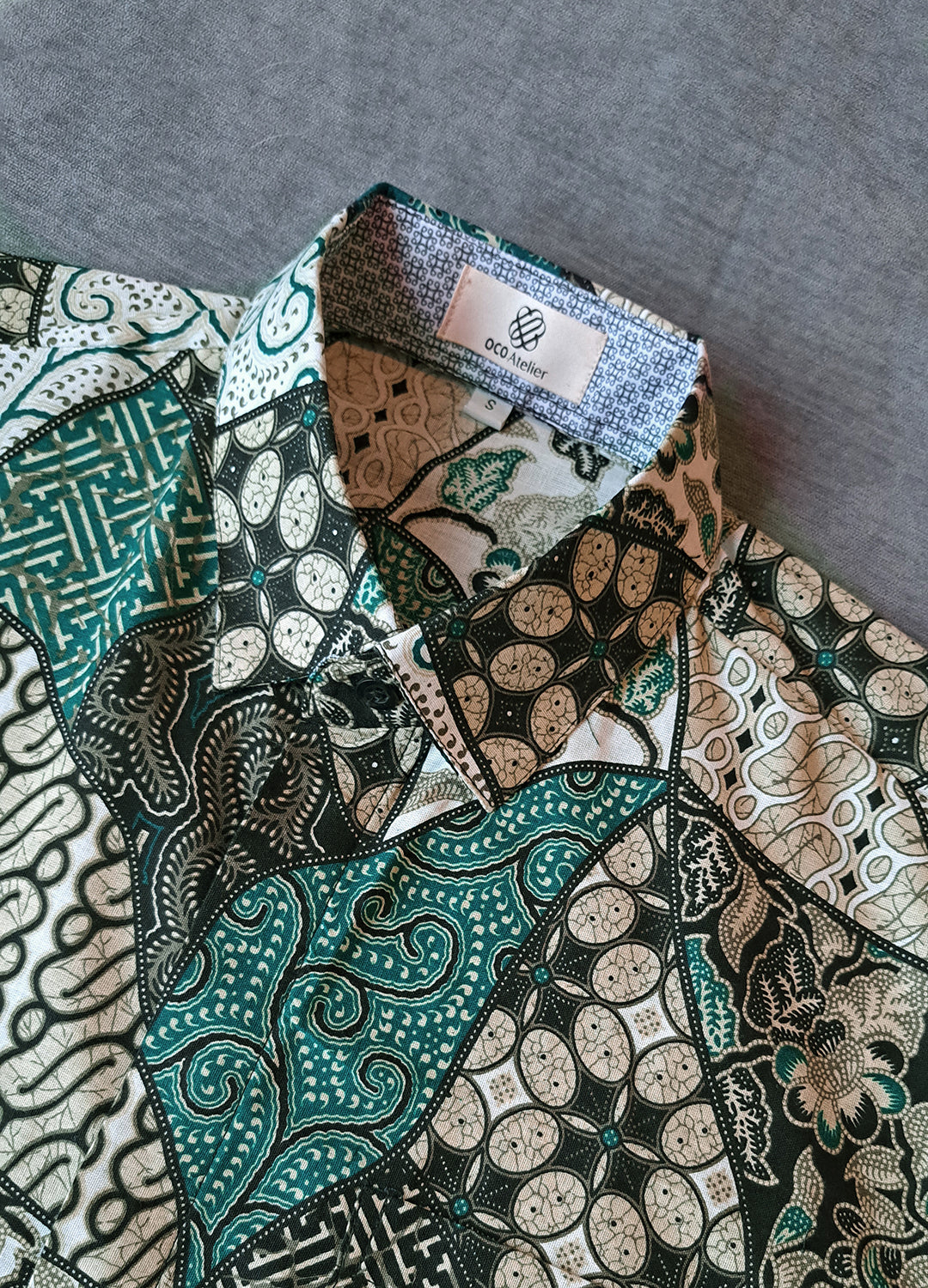 Singapore Modern batik shirts for men: Concealed pocket well tailored, unique prints. short sleeve Batik shirt.  Shades of green batik shirt.