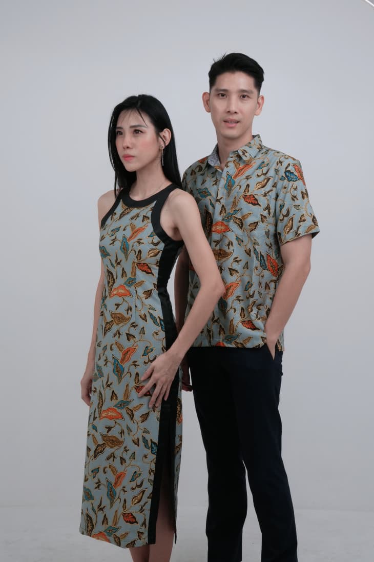 OCO, oco atelier, couple, batik, sgbatik, modern batik, couple wear, unique, custom , customised, batik dress, batik shirt, one of a kind, love, batik lover, flower batik, singapore batik